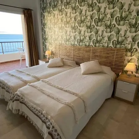 Amazing Frontline Sea Views Castillo Del Vigia Lägenhet *