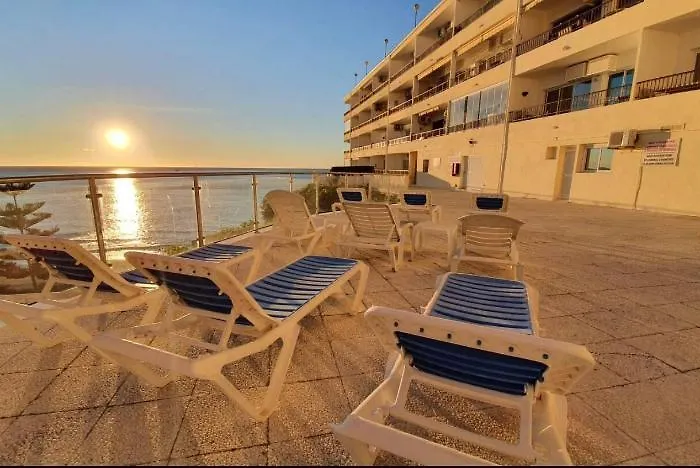 Amazing Frontline Sea Views Castillo Del Vigia Торремолинос