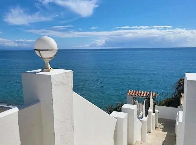 Amazing Frontline Sea Views Castillo Del Vigia * Torremolinos